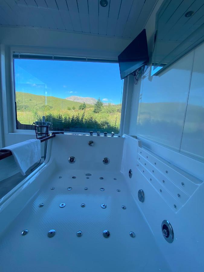 Highland Stays - Ben View Studio Pod & Jacuzzi Bath Fort William Exteriér fotografie